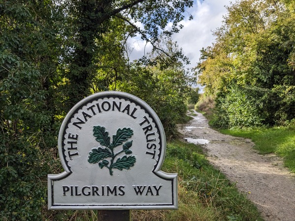 Pilgrims Way sign